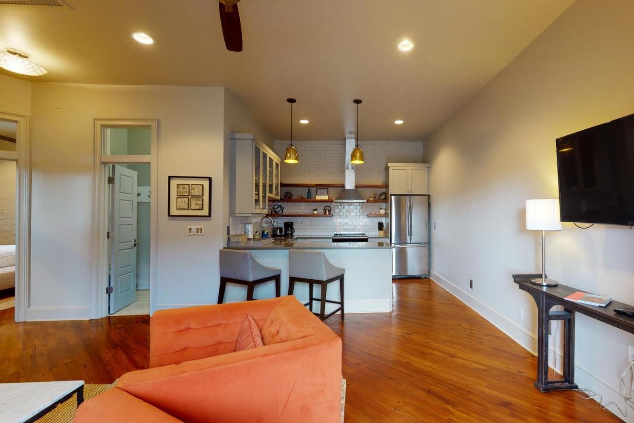 563 King Apartments Charleston Rum bild