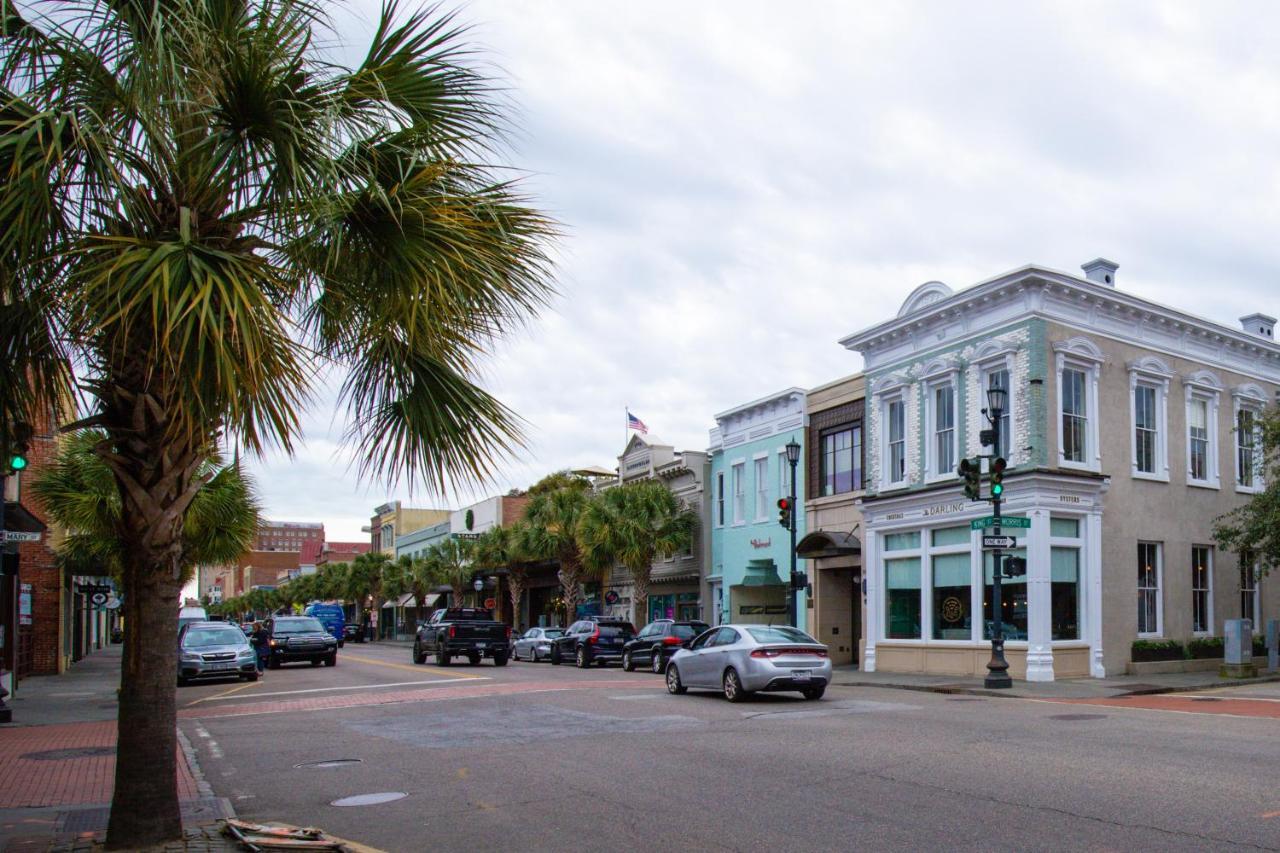 563 King Apartments Charleston Rum bild