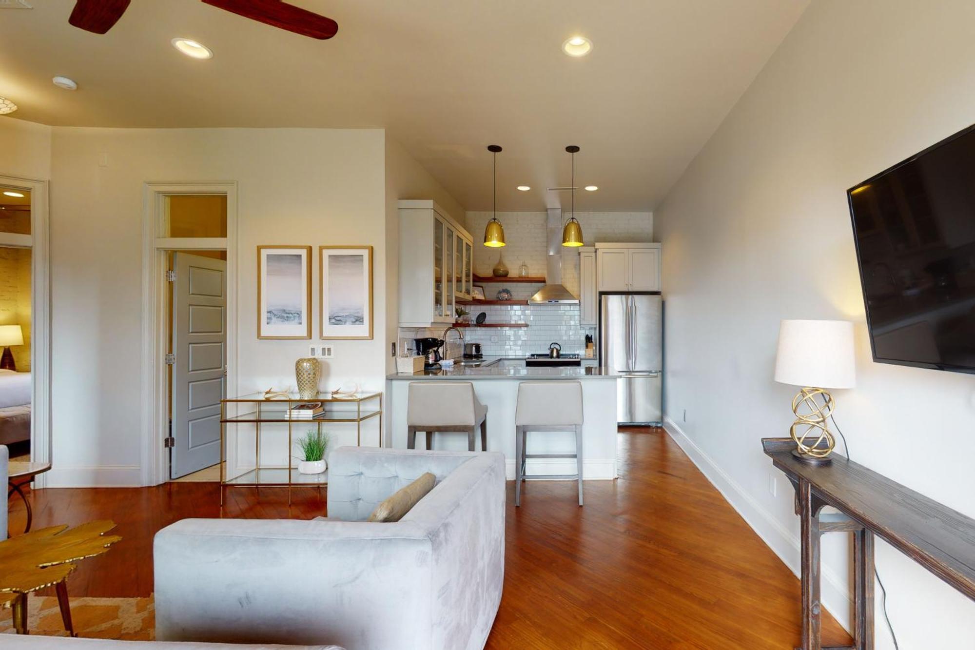 563 King Apartments Charleston Rum bild